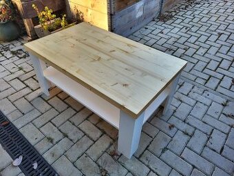 Konferenční stolek