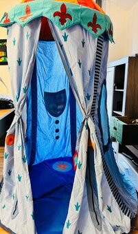 Závěsný rytířský hrad