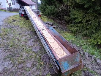 Lehký pásový dopravník, délka 6,2 metrů