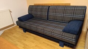 Pěkná rozkládací pohovka - 1