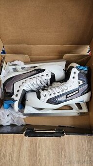 Brankářské brusle Bauer Reactor 7000