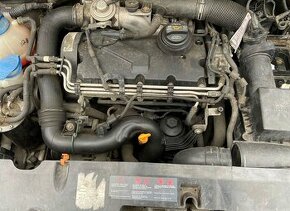 Motor 1.9 TDI 77kw BXE Škoda Octavia II VW Passat B6