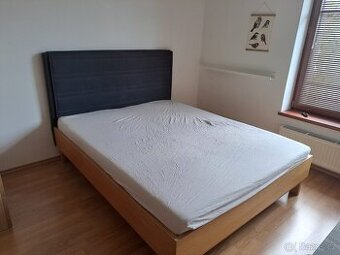 Manželská postel IKEA Oppland 160