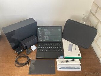 One-Netbook 5 – i7-1250U ; 32 GB RAM ; 1 TB - baterie 100%