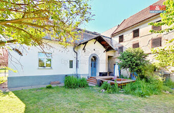 Prodej rodinného domu, 250 m², Měcholupy, Želeč
