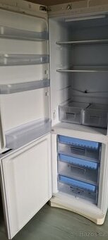 Lednice s mrazákem INDESIT A++