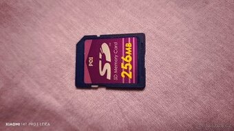 SD karta malé velikosti 256MB - 1