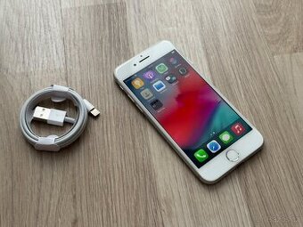 Apple iPhone 7 32Gb Silver - jako nový