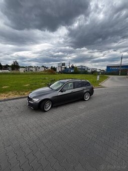 BMW E91 330xd