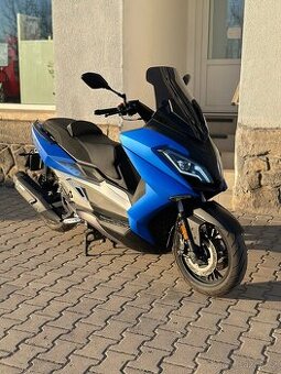 Maxon discover 300