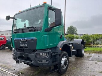 NOVÝ PODVOZEK MAN TGM 4X4 a NÁSTAVBA CSAO