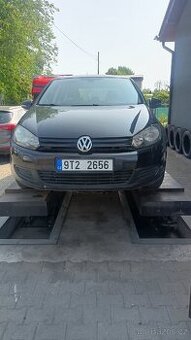 VW golf 6 1.majitel koupeno v cr AUTOMAT