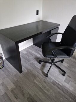 Pracovní stůl Ikea MALM + židle