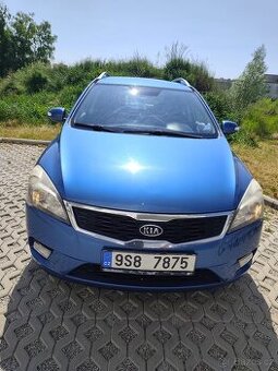 KIA CEE'D 1.6crdi, (r.v. 2012)
