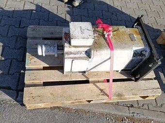 Siemens Vřetenový motor 1GG5162-0KZ46-6HU1-Z