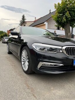 BMW 530d xDrive 195kW - Luxury Line, TOP výbava, ČR