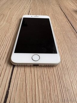 iPhone 7, 32GB, stříbrný
