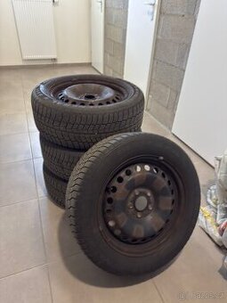 Kola ford 215x55 R16, plechové disky 5x108