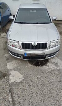 Prodám Škoda Superb 2.8 V6 na ND nebo opravu.