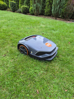 Robotická sekačka STIHL