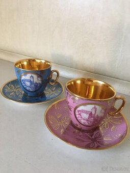 Porcelánové hrnečky s talířky