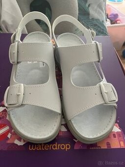 Nové pracovní boty