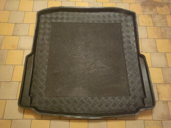 Vana do kufru Škoda Octavia 3