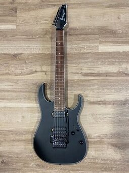 Sedmistrunná elektrická kytara Ibanez (7string/7strunná)