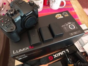 Prodám Panasonic DC-GH5 TOP STAV + objektiv Panasonic 14-42