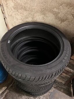 Semperit 215/50 r18 zimní pneu
