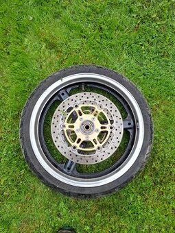 Přední kolo- Suzuki SV 650