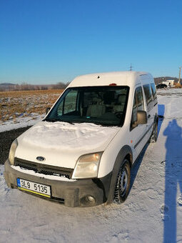 Ford Tourneo Connect 1.8 TDCi 230L /Tažný/ 8 Sedadel / Klima