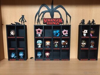Stranger Things vitrínka , rámeček
