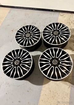 Zimni originalni sada Bmw X5,X6,M469,275/40 20,315/35 20