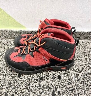 Keen zimní kotníčková obuv velikost 37