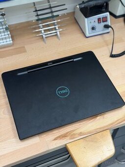 Dell G5 15 5590