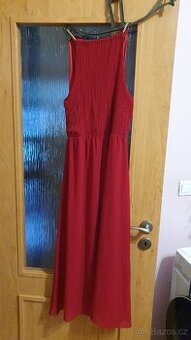 Společenské nebo letní šaty