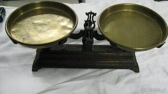 Váha starožitná