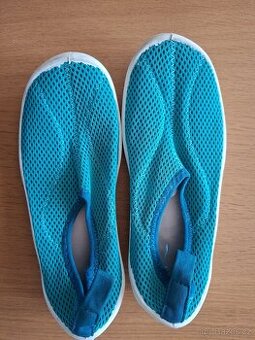 Boty do vody Decathlon 30/31