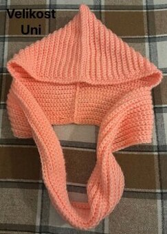 Dívčí ručně háčkovaná čepice s nákrčníkem
