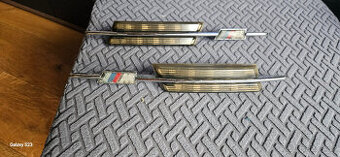 Blinkry BMW E90, E91, E92, E93 plus žárovky WY5W