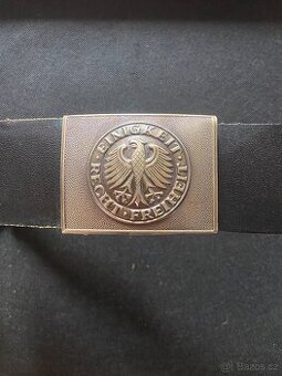 Kožený opasek Bundeswehr s kovovou přezkou