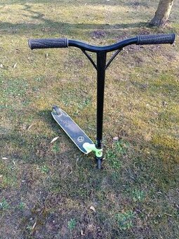 Freestylová koloběžka Spartan Stunt