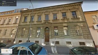 Pozemek a dům na prodej , činžovní  Č. Budějovice  centrum