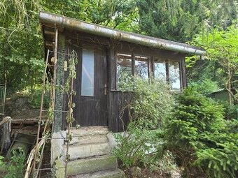 Prodej chatky se zahradou, 330 m2 u Bezručova údolí, Chomuto