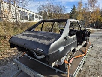 Tatra 613-1 (3) s TP