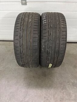 Letní pneu 225/40/19
