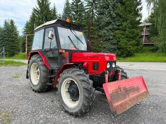 Zetor 7045 s elektrikářskou nástavbou