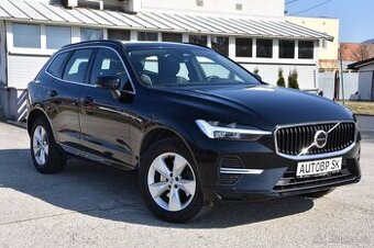 Volvo XC60 2.0 B4 mHEV Momentum A/T