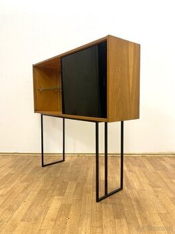 Retro komoda industriální